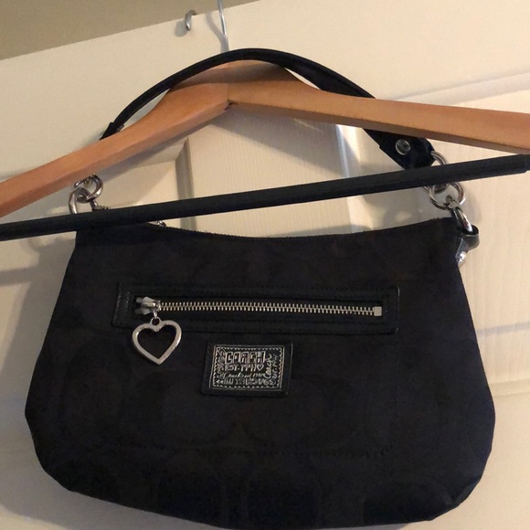 Coach shoulder purse - Picture 1 of 5